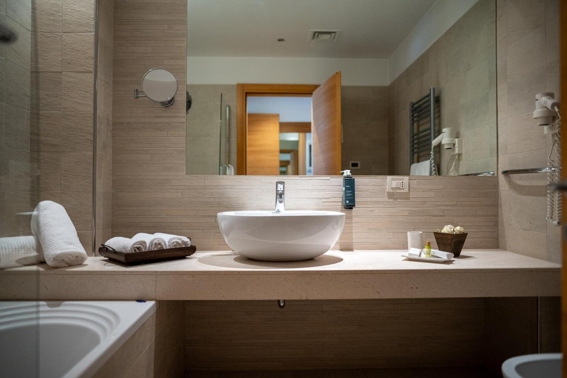 Borgo Ronchetto Hotell Salgareda Exteriör bild