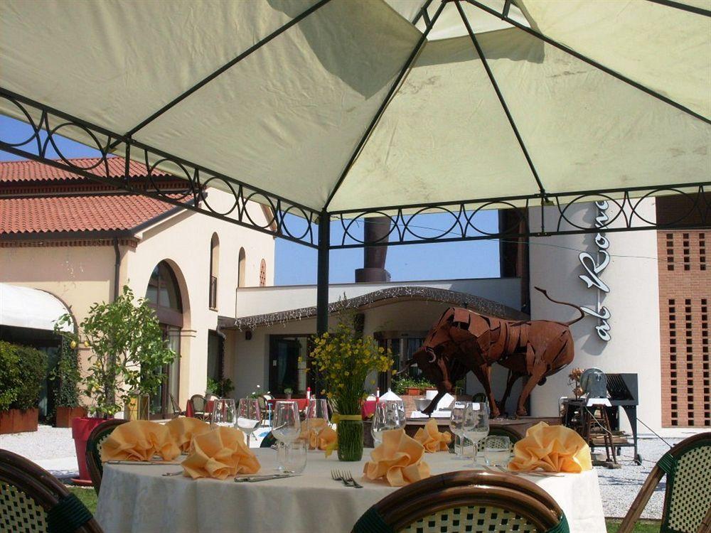 Borgo Ronchetto Hotell Salgareda Exteriör bild